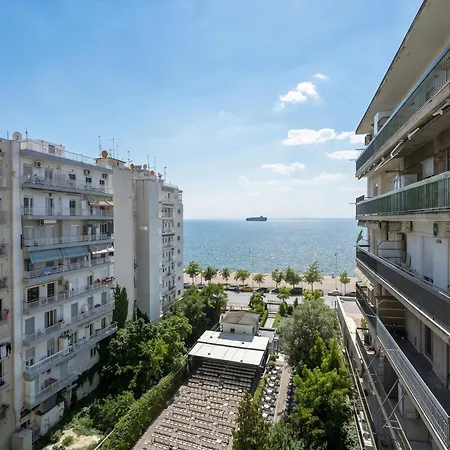 Sea Horizon 2br Luxury Retreat With Balcony And Sea View *