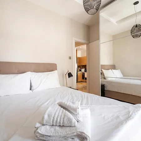 Sea Horizon 2br Luxury Retreat With Balcony And Sea View Appartement Thessaloniki