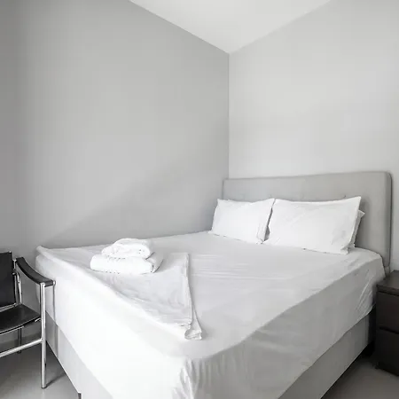 Sea Horizon 2br Luxury Retreat With Balcony And Sea View Appartement *